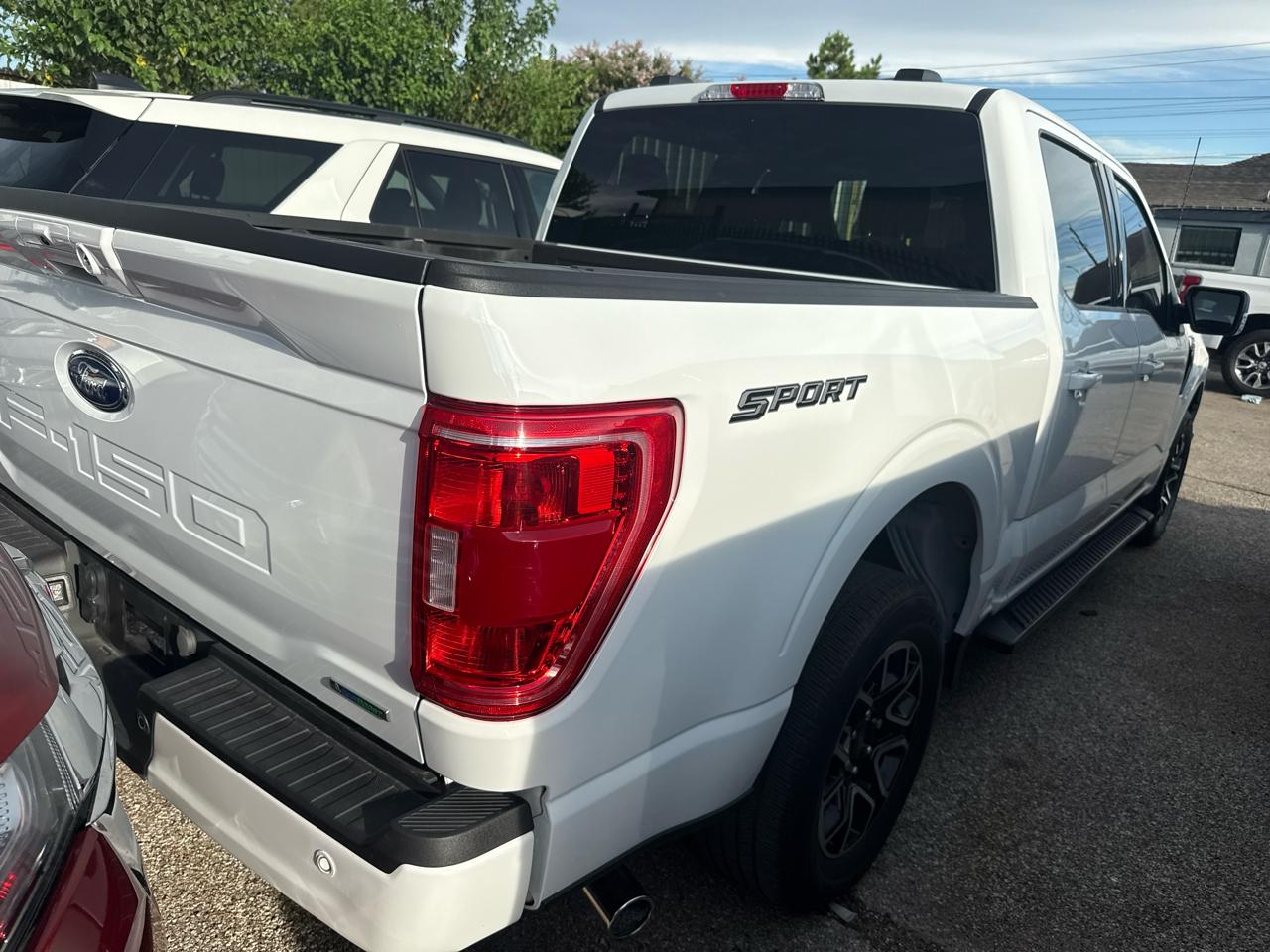 Ford F-150 Lariat 2WD SuperCrew 5.5' Box 2023