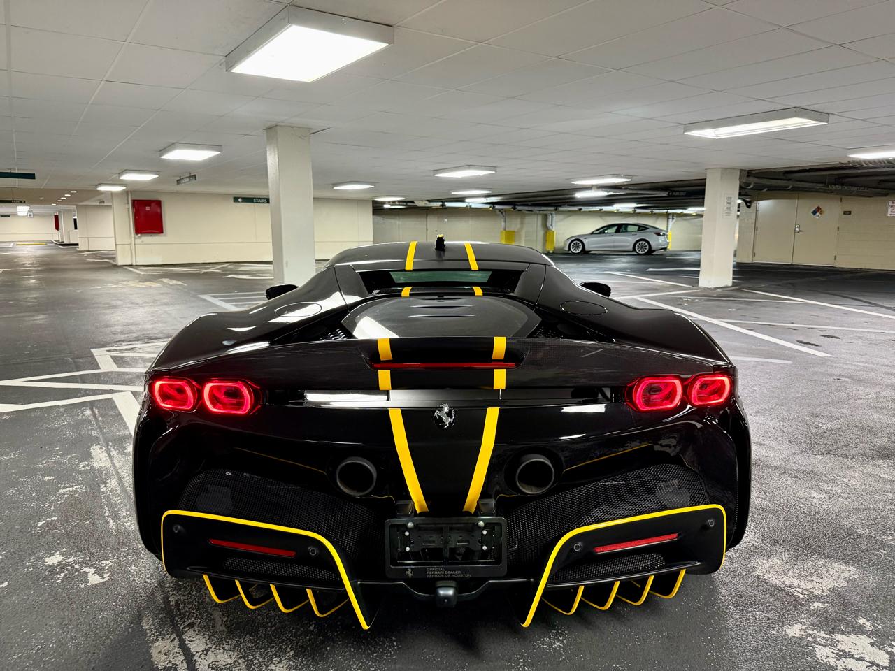 Ferrari SF90 Stradale Coupe 2021