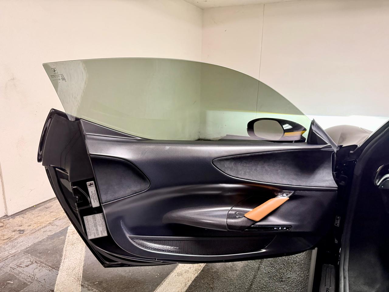 Ferrari SF90 Stradale Coupe 2021