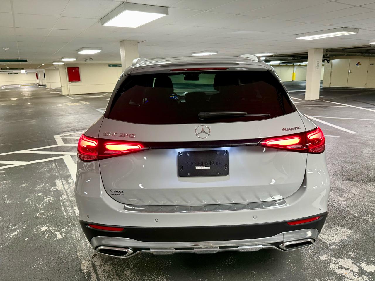 Mercedes-Benz GLC GLC 300 4MATIC SUV 2025