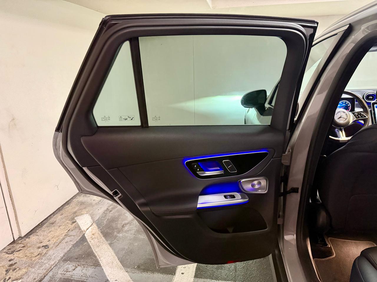 Mercedes-Benz GLC GLC 300 4MATIC SUV 2025
