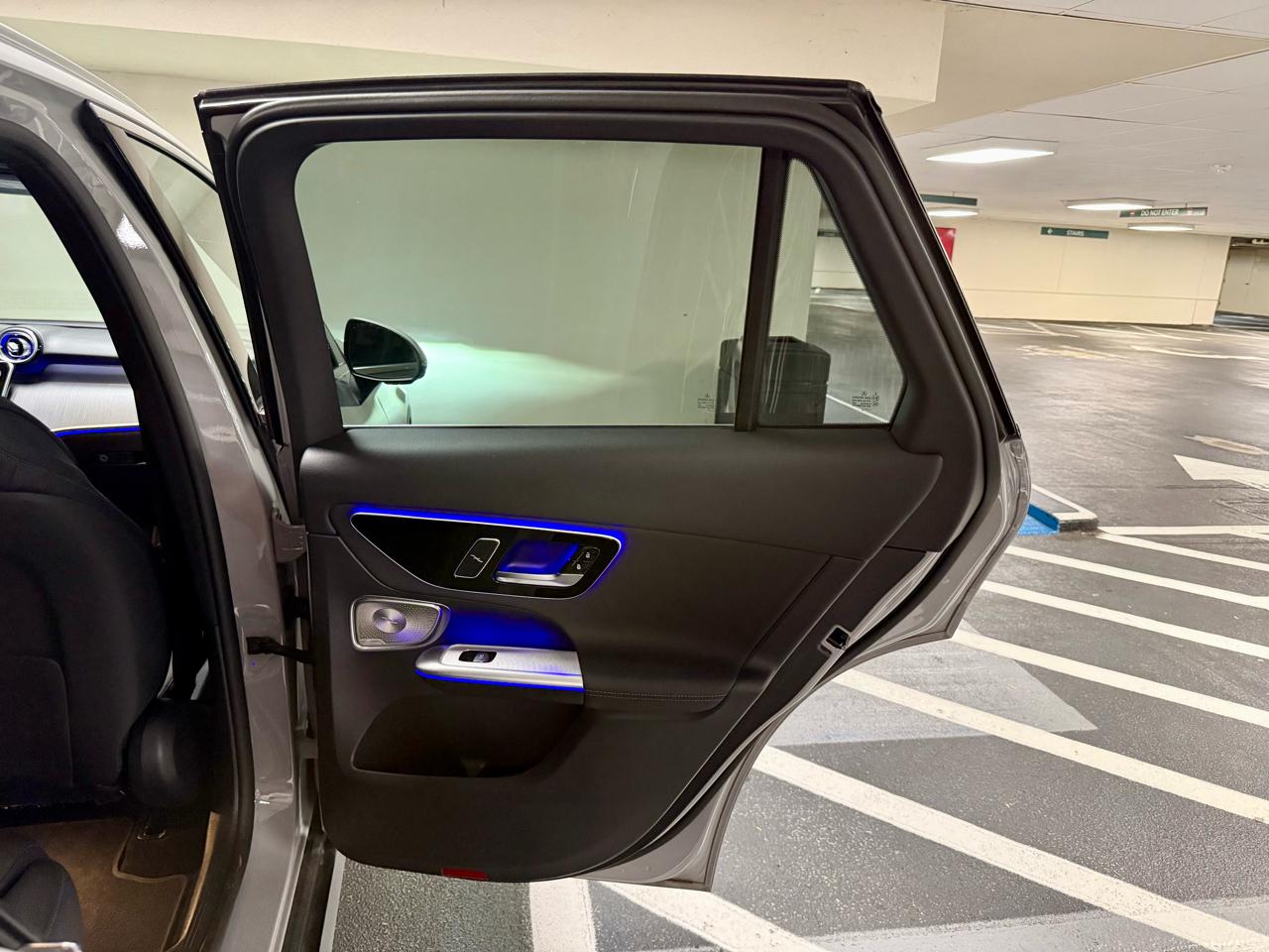 Mercedes-Benz GLC GLC 300 4MATIC SUV 2025