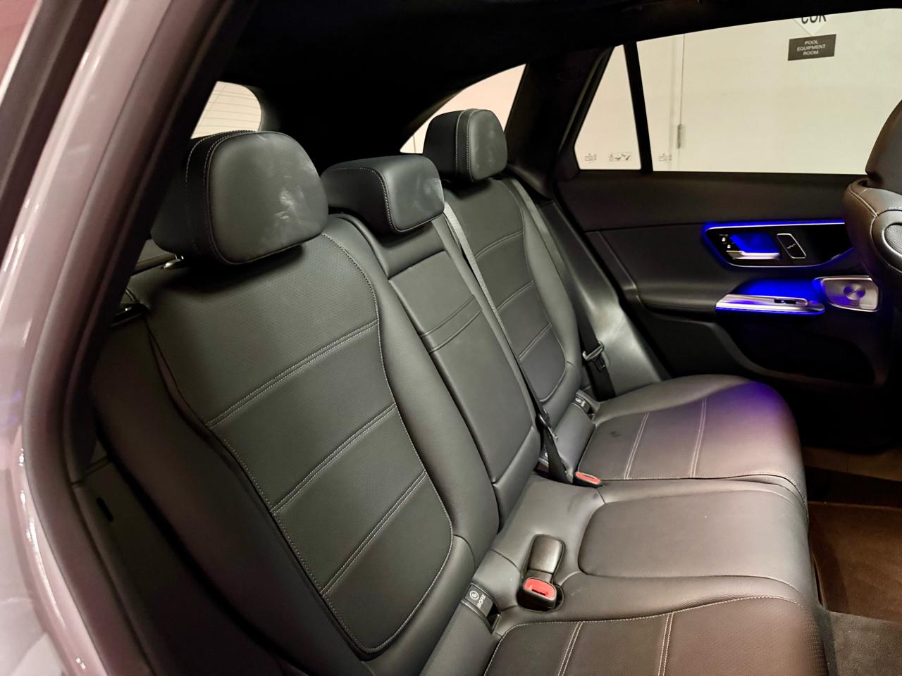 Mercedes-Benz GLC GLC 300 4MATIC SUV 2025