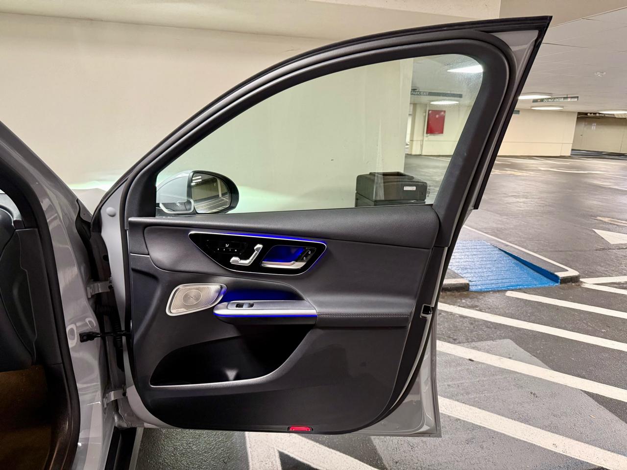 Mercedes-Benz GLC GLC 300 4MATIC SUV 2025