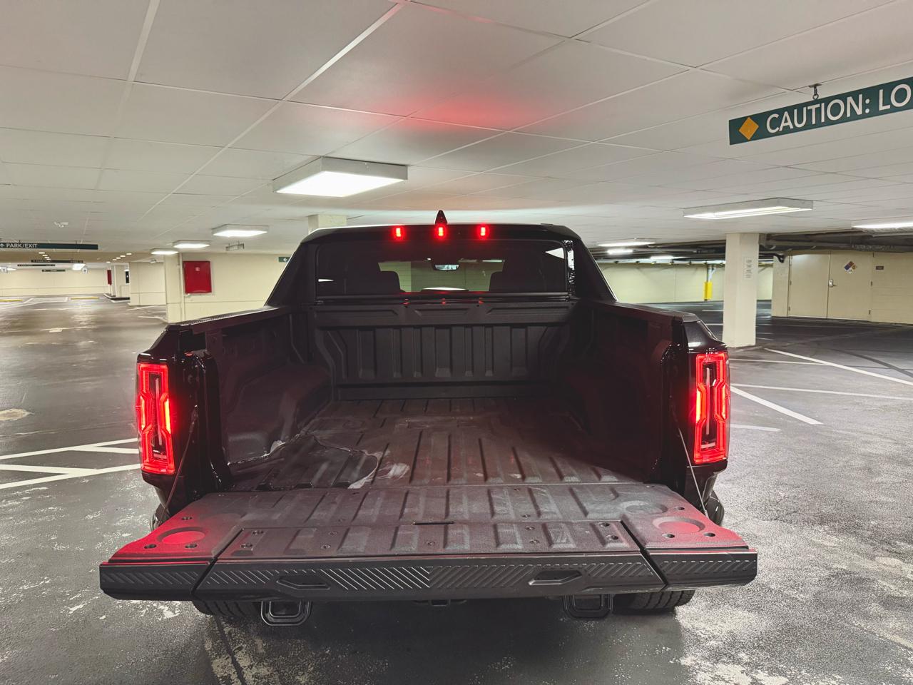 GMC HUMMER EV Pickup e4WD Crew Cab 2X 2025