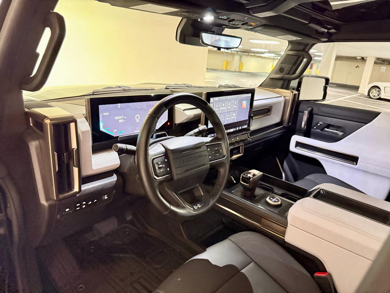 GMC HUMMER EV Pickup e4WD Crew Cab 2X 2025