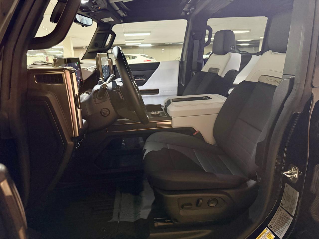 GMC HUMMER EV Pickup e4WD Crew Cab 2X 2025
