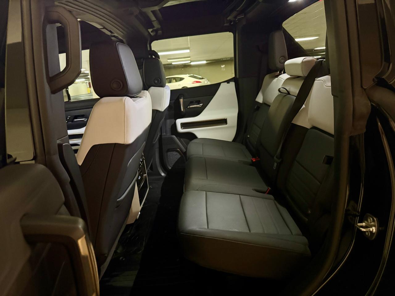 GMC HUMMER EV Pickup e4WD Crew Cab 2X 2025