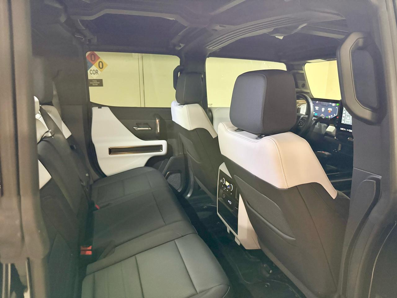 GMC HUMMER EV Pickup e4WD Crew Cab 2X 2025