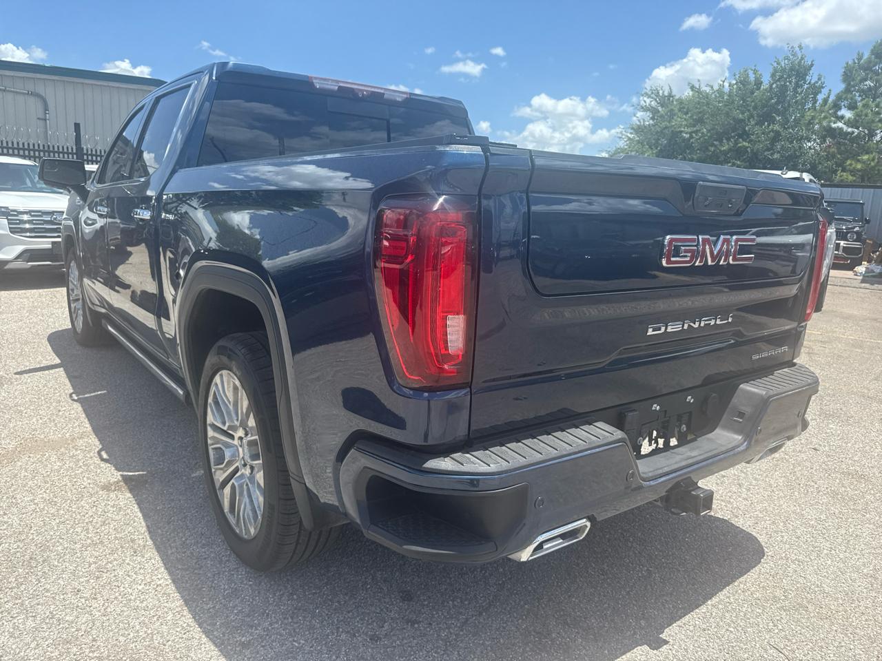 GMC Sierra 1500 2WD Crew Cab 147" Denali 2021