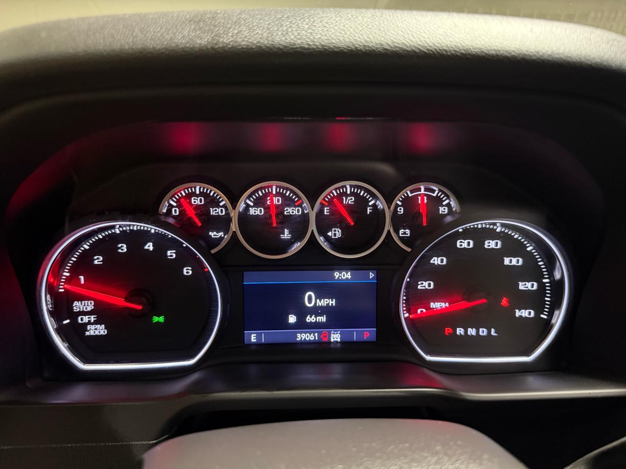 Chevrolet Silverado 1500 4WD Crew Cab 147" RST 2020