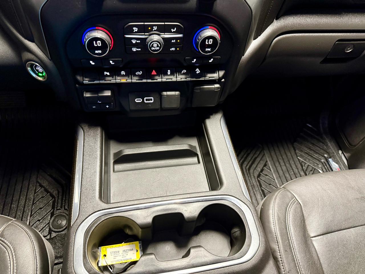 Chevrolet Silverado 1500 4WD Crew Cab 147" RST 2020