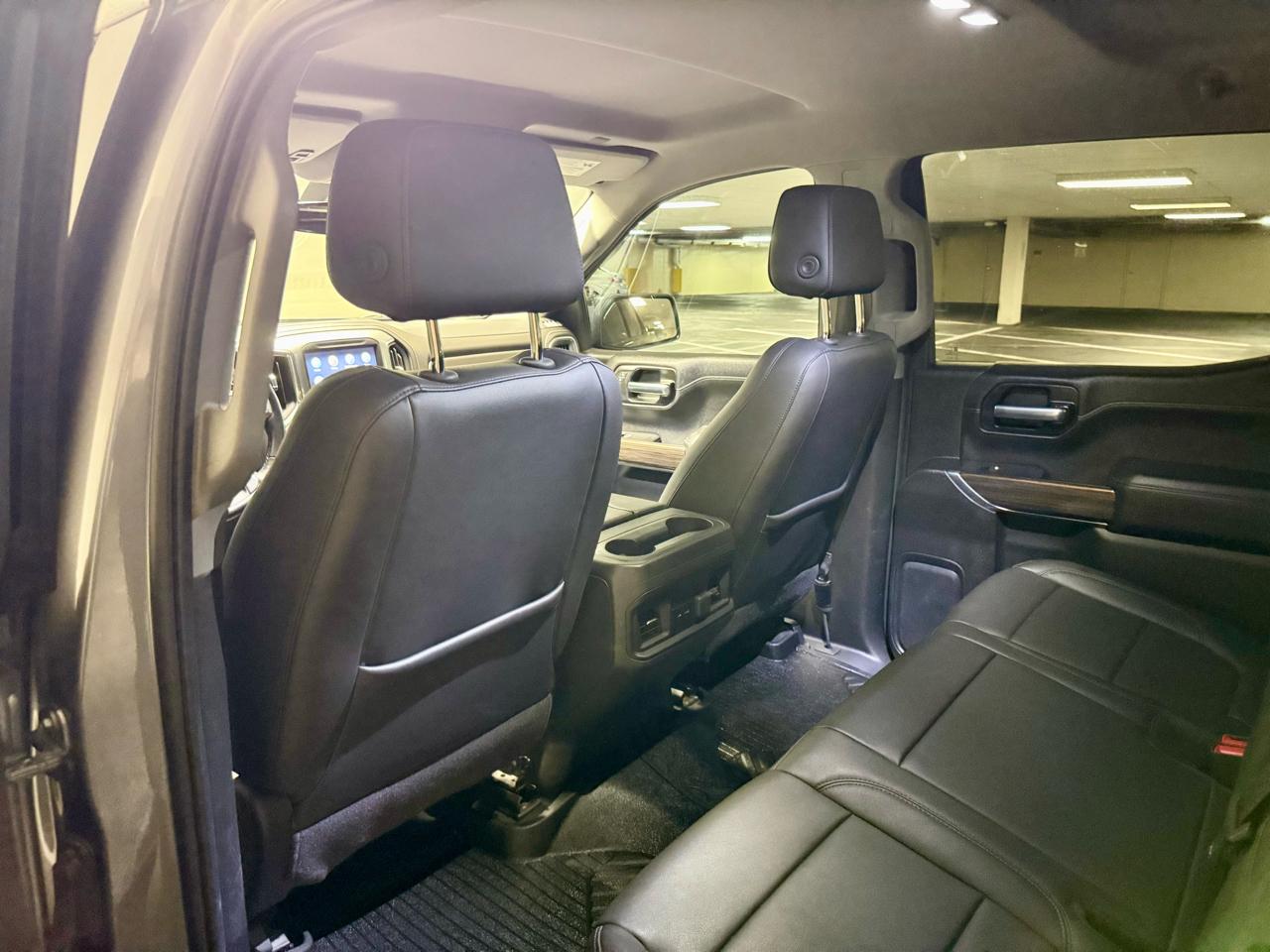 Chevrolet Silverado 1500 4WD Crew Cab 147" RST 2020