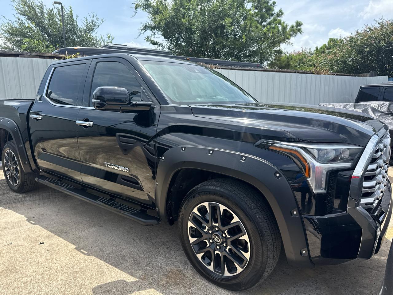 Toyota Tundra 4WD Limited CrewMax 5.5' Bed (Natl) 2025