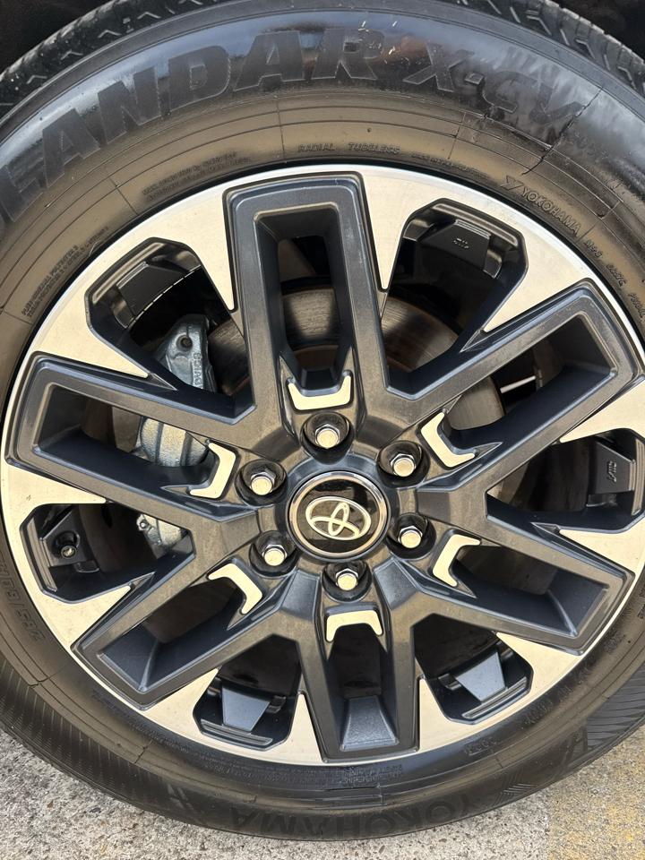 Toyota Tundra 4WD Limited CrewMax 5.5' Bed (Natl) 2025