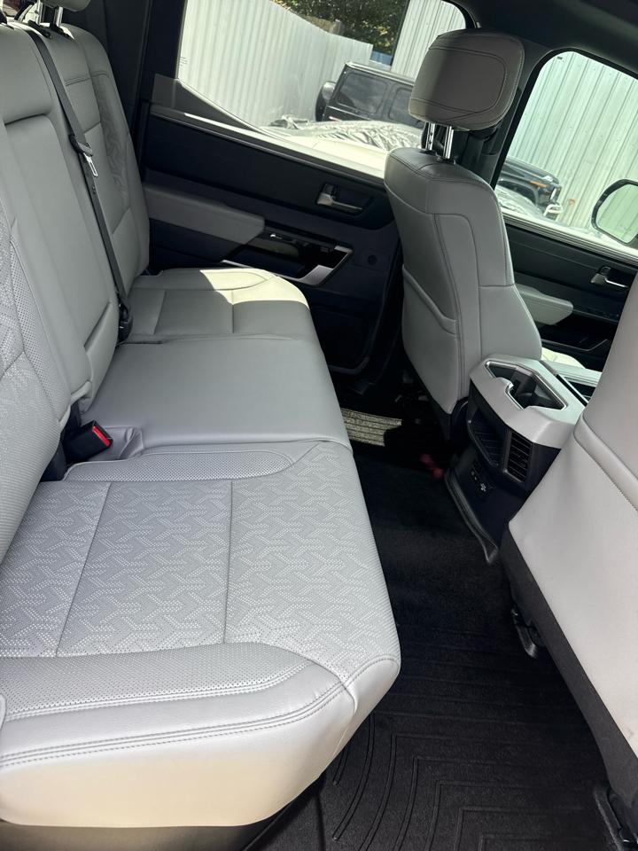 Toyota Tundra 4WD Limited CrewMax 5.5' Bed (Natl) 2025
