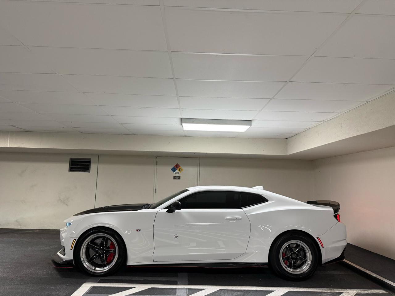 Chevrolet Camaro 2dr Cpe 2SS 2021