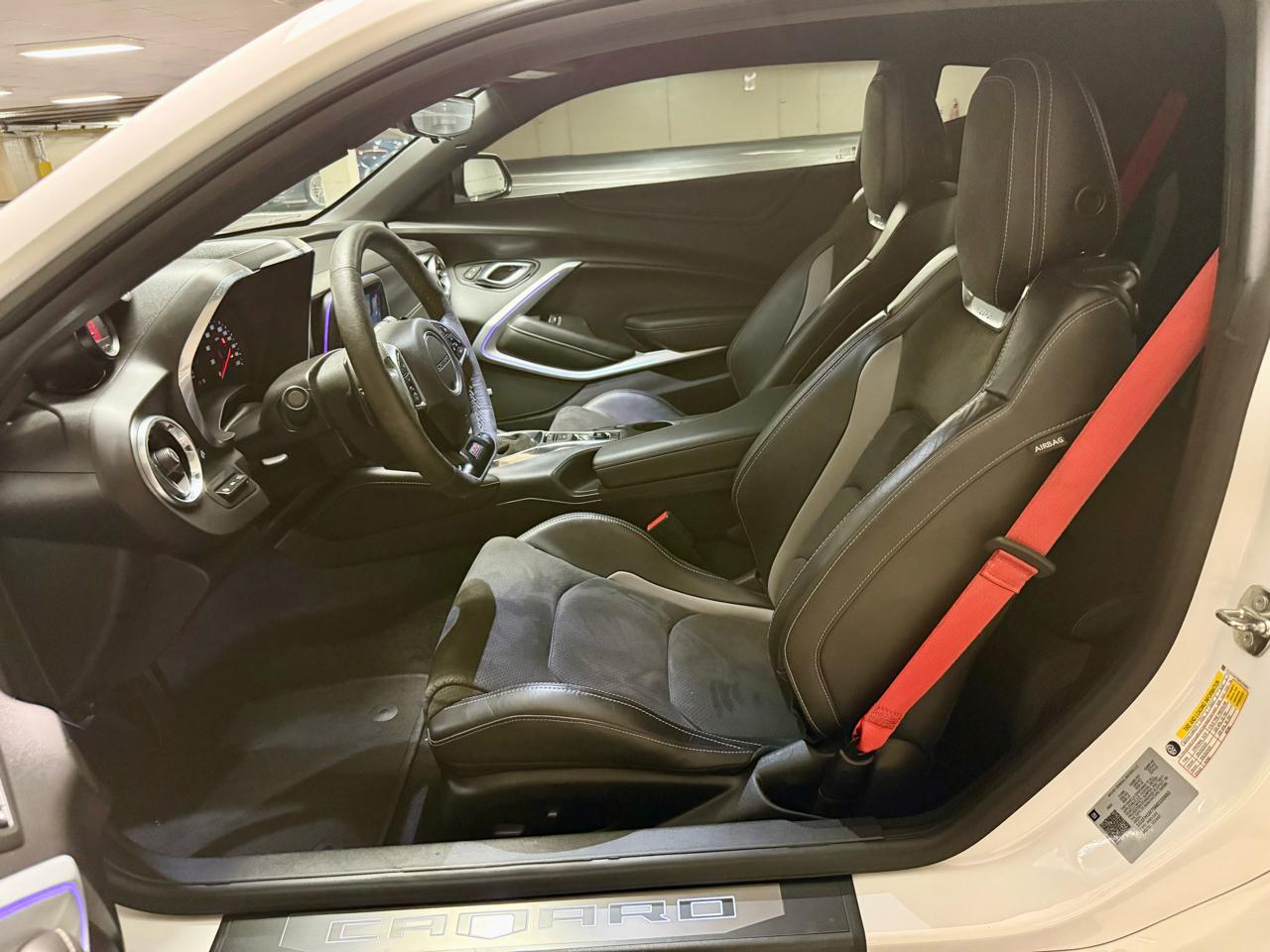 Chevrolet Camaro 2dr Cpe 2SS 2021