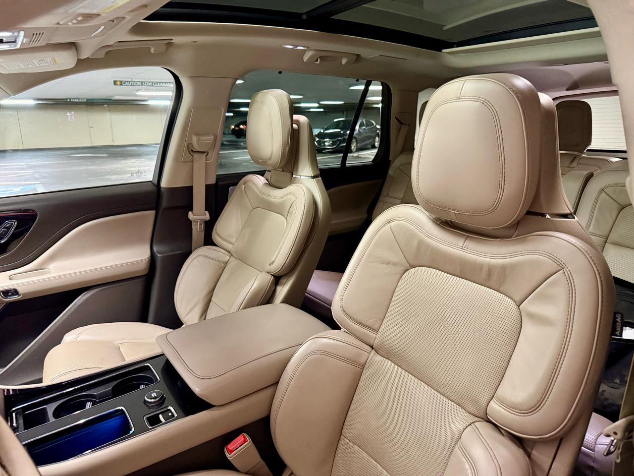 Lincoln Aviator Grand Touring AWD 2023