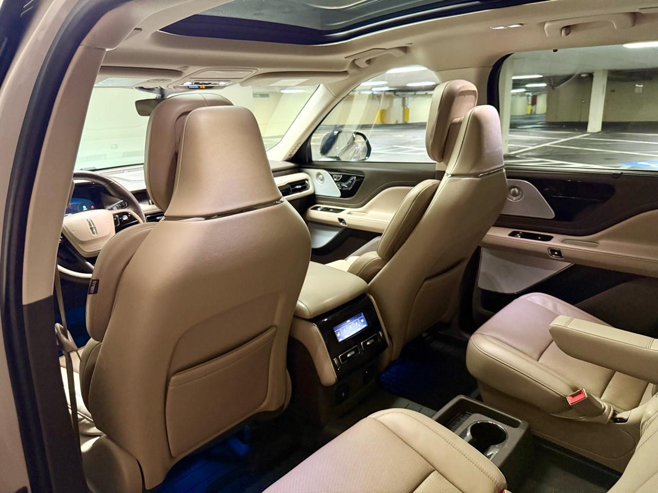 Lincoln Aviator Grand Touring AWD 2023