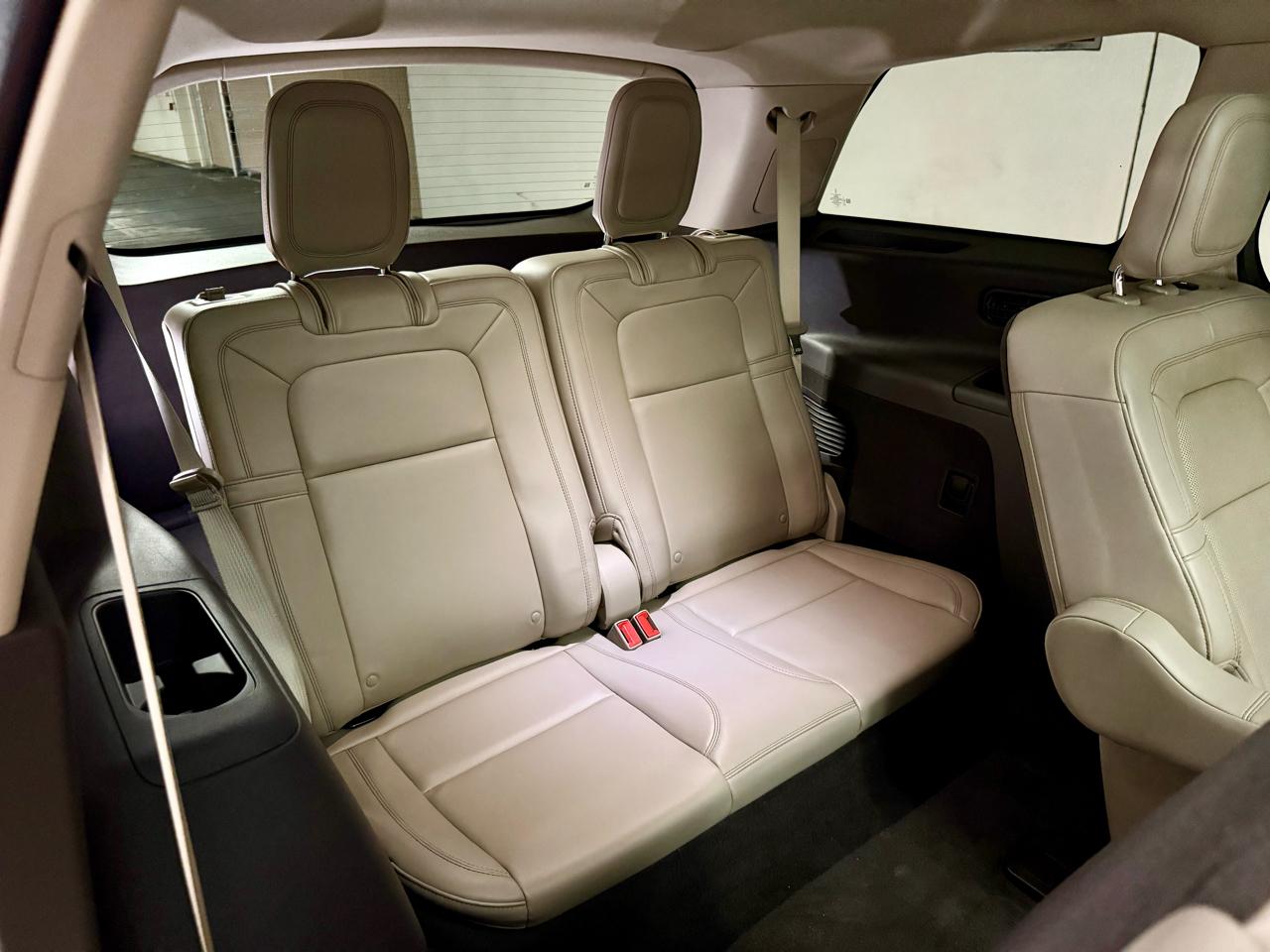 Lincoln Aviator Grand Touring AWD 2023