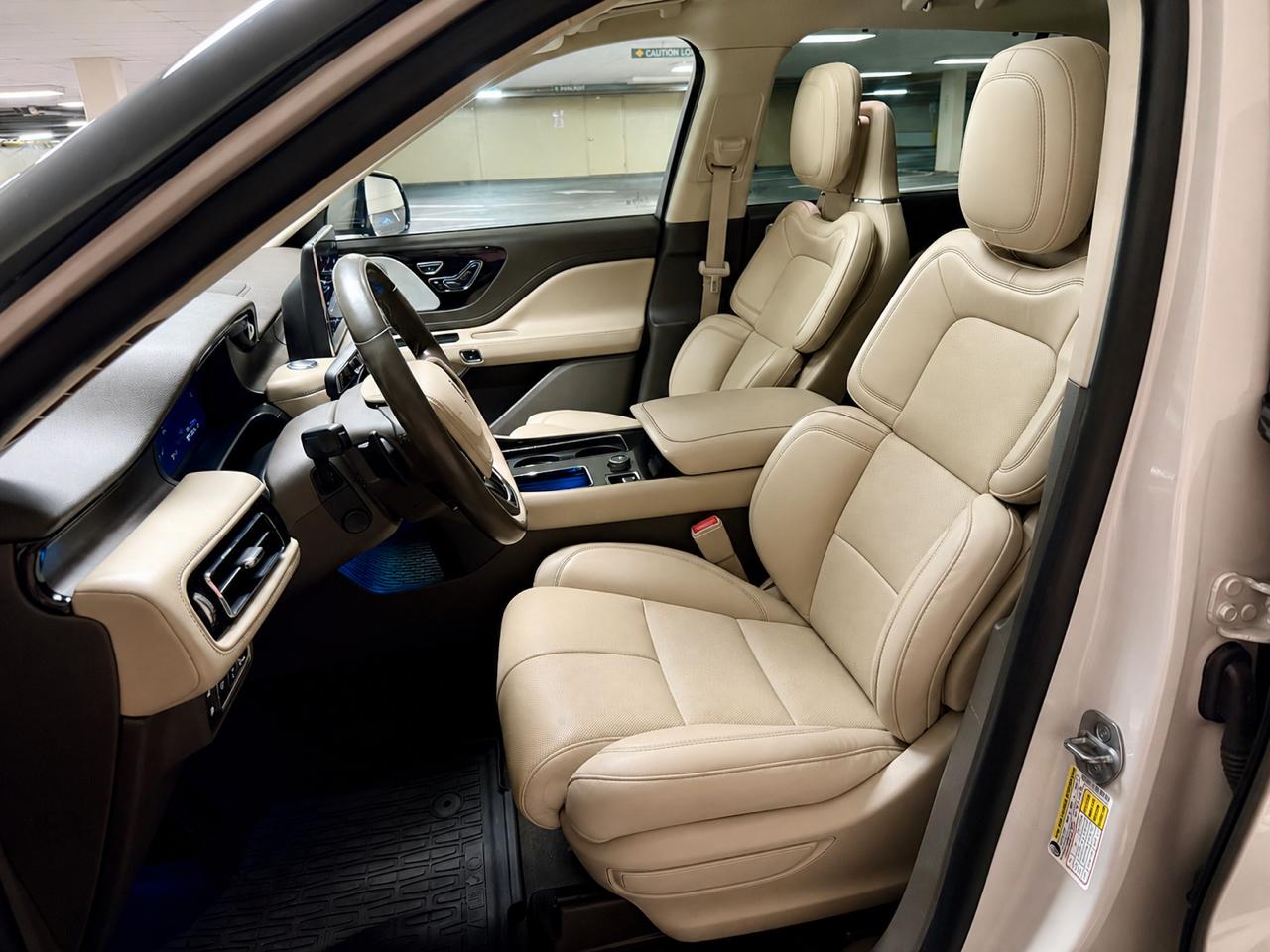 Lincoln Aviator Grand Touring AWD 2023