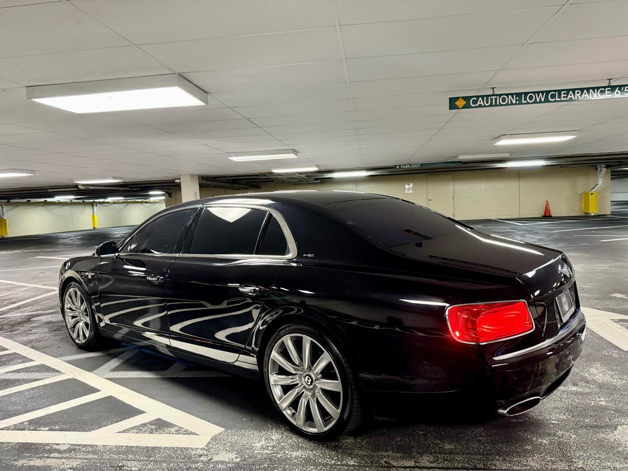 Bentley Flying Spur W12 Sedan 2017