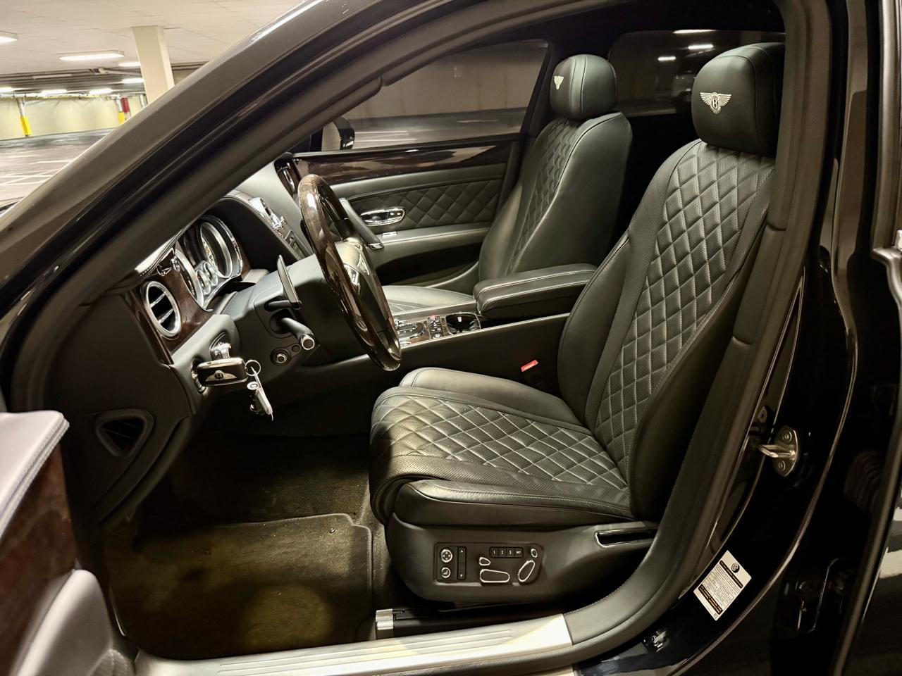 Bentley Flying Spur W12 Sedan 2017