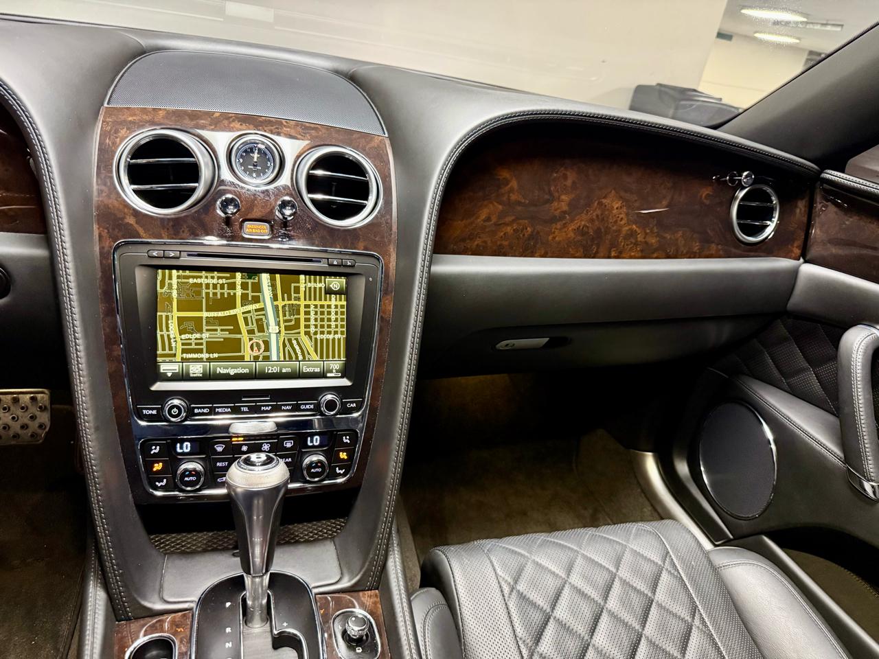 Bentley Flying Spur W12 Sedan 2017