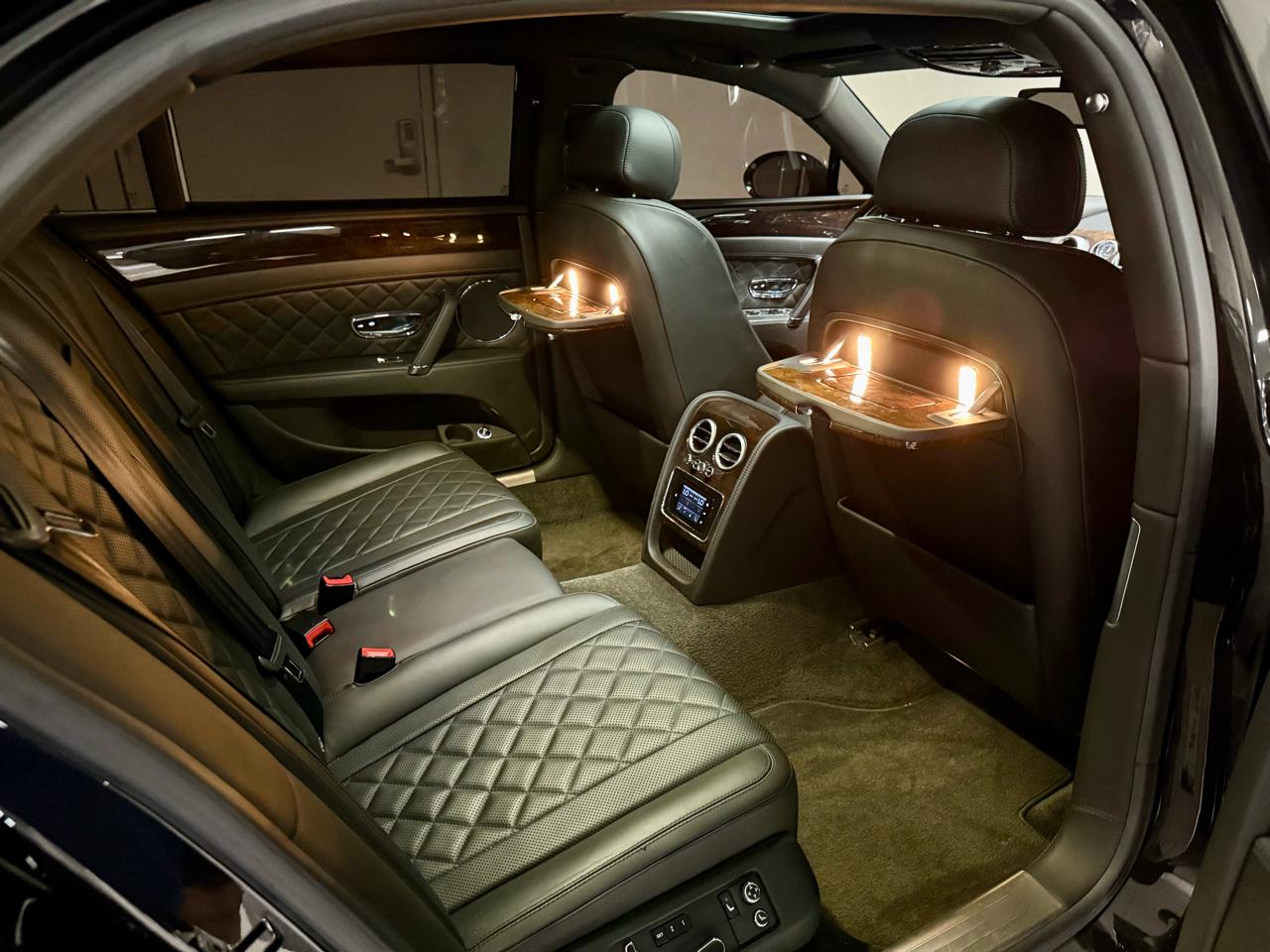 Bentley Flying Spur W12 Sedan 2017