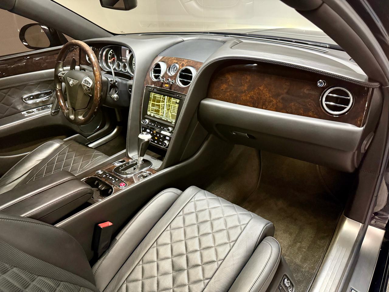 Bentley Flying Spur W12 Sedan 2017