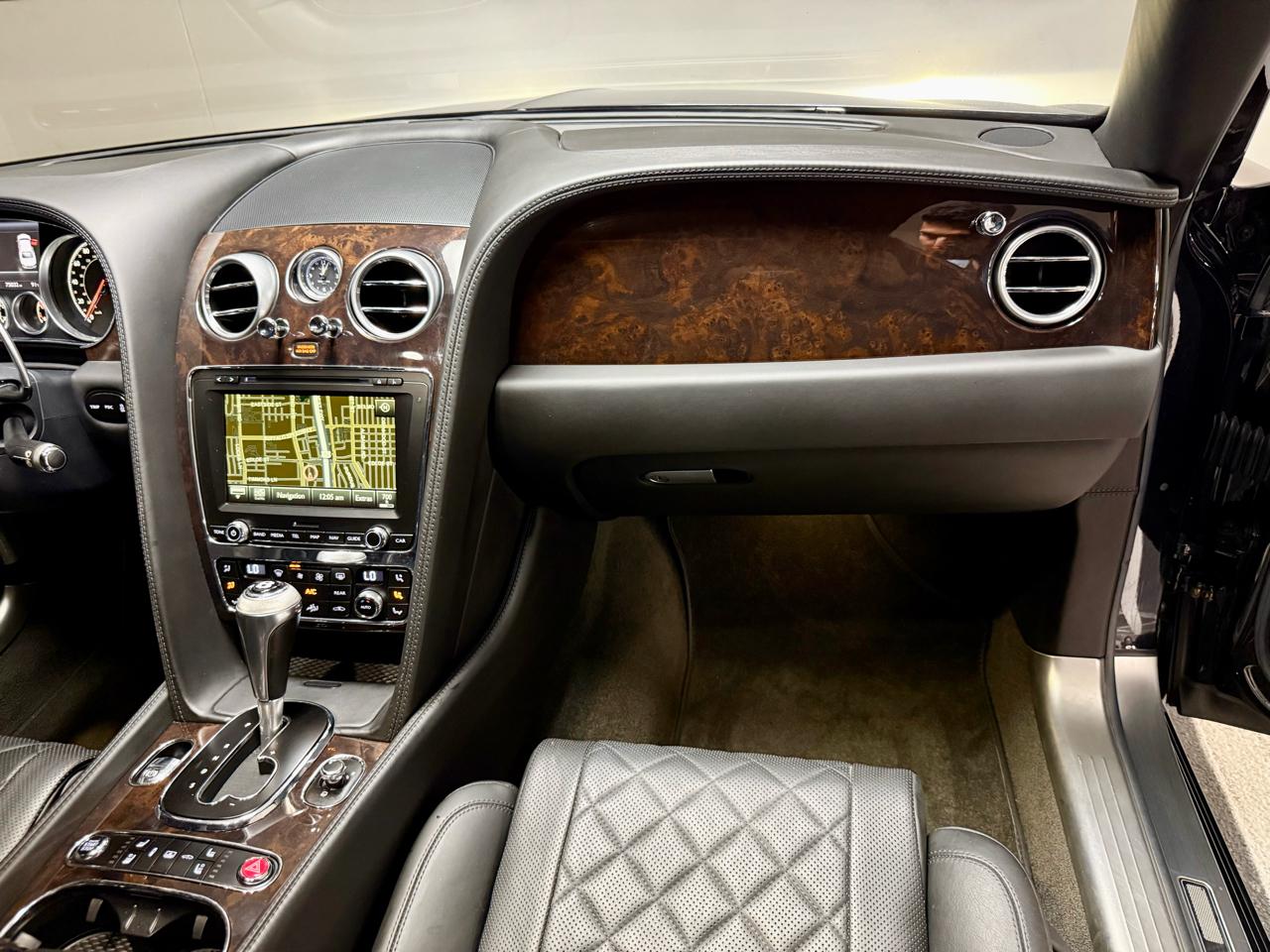 Bentley Flying Spur W12 Sedan 2017