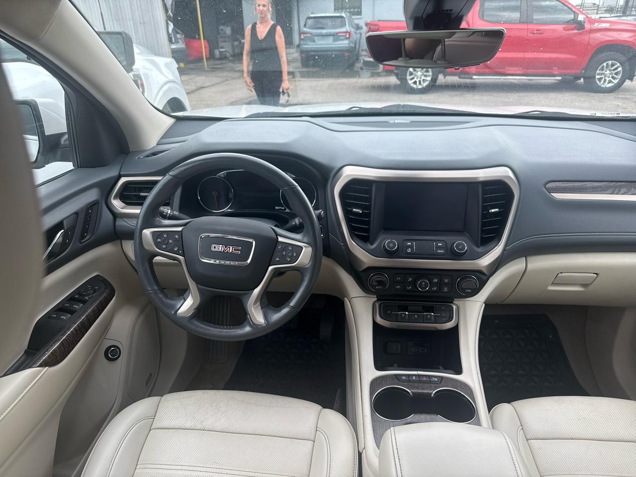 GMC Acadia AWD 4dr Denali 2022
