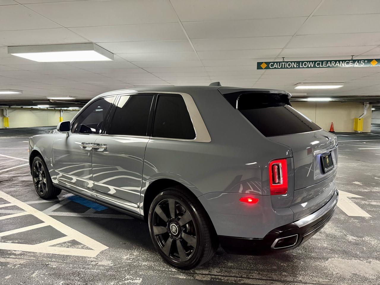 Rolls-Royce Cullinan Sport Utility 2022