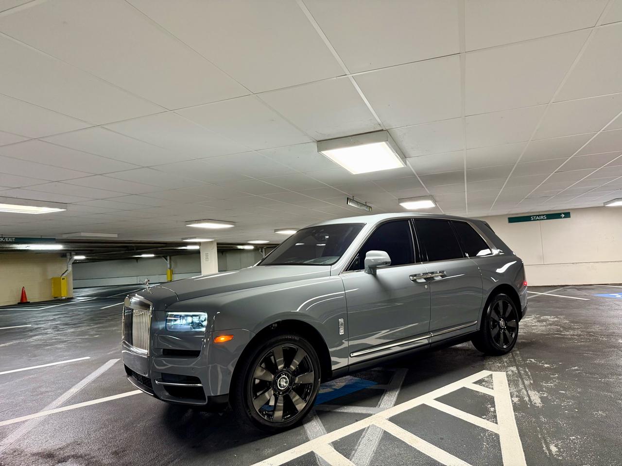 Rolls-Royce Cullinan Sport Utility 2022
