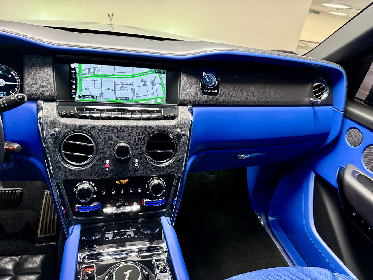 Rolls-Royce Cullinan Sport Utility 2022