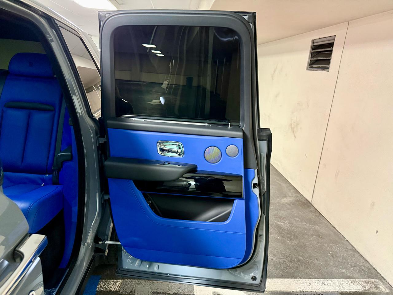 Rolls-Royce Cullinan Sport Utility 2022