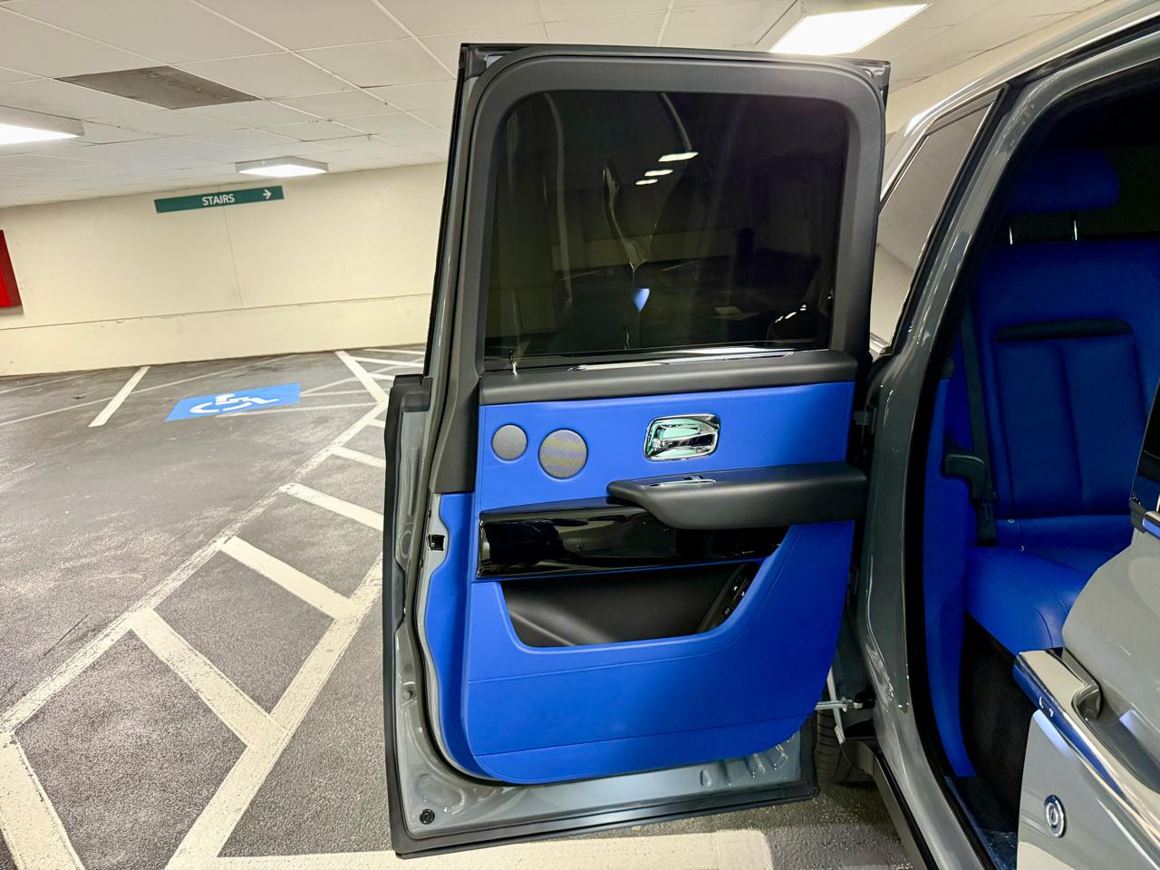 Rolls-Royce Cullinan Sport Utility 2022