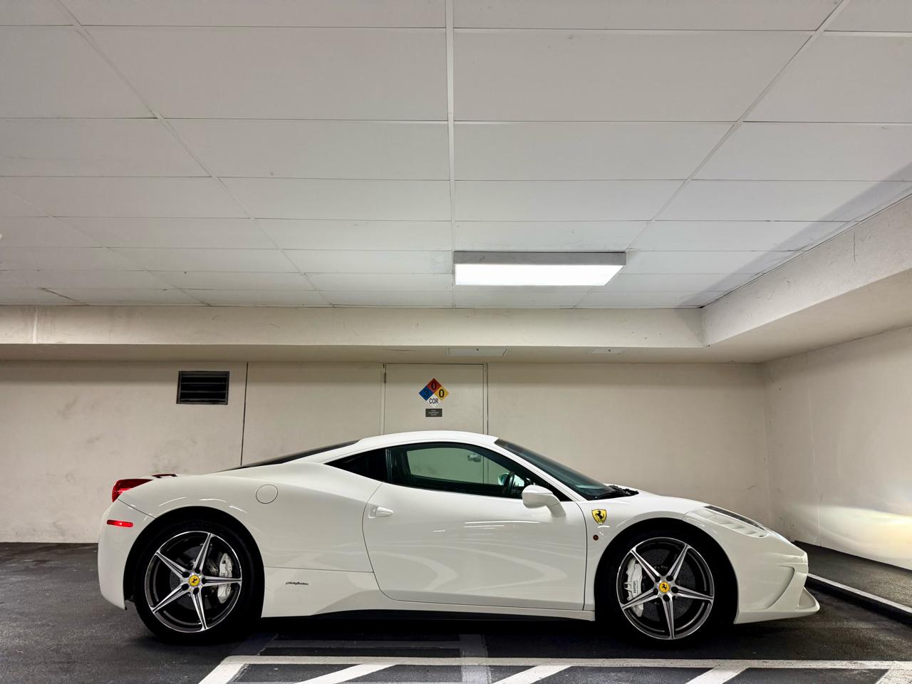 Ferrari 458 Italia 2dr Cpe 2013