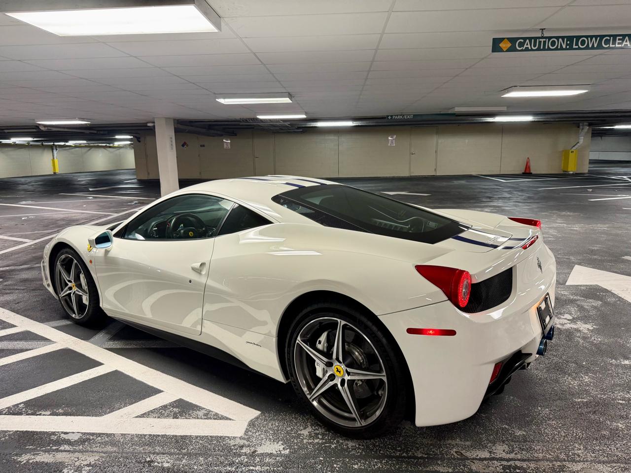 Ferrari 458 Italia 2dr Cpe 2013