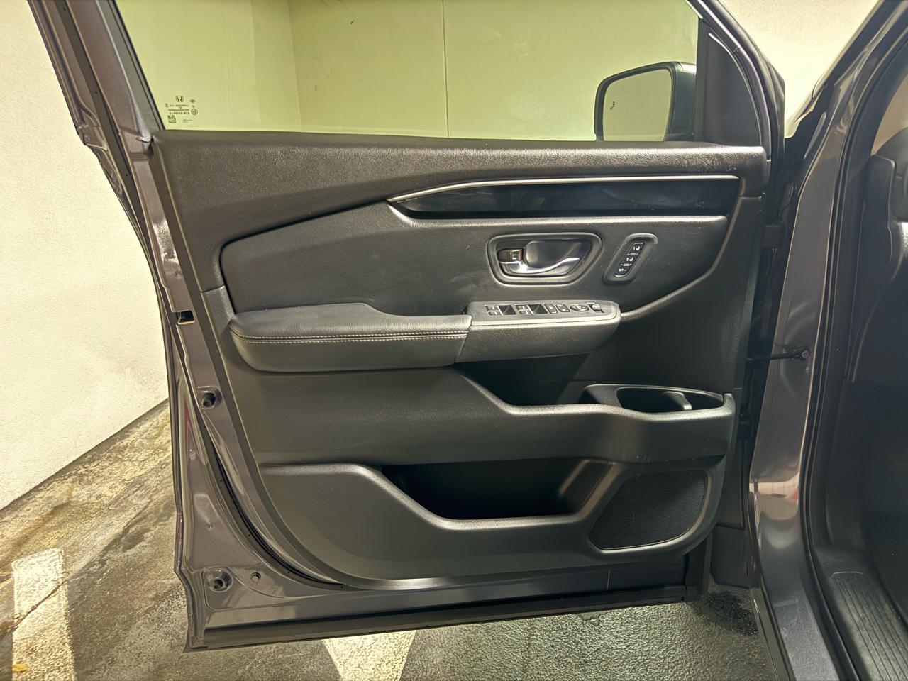 Honda Pilot Touring 2WD 2023