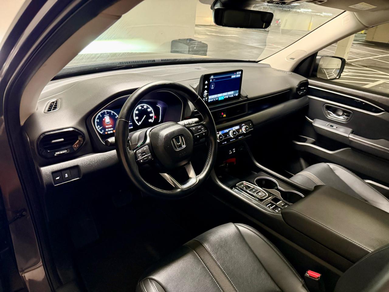 Honda Pilot Touring 2WD 2023