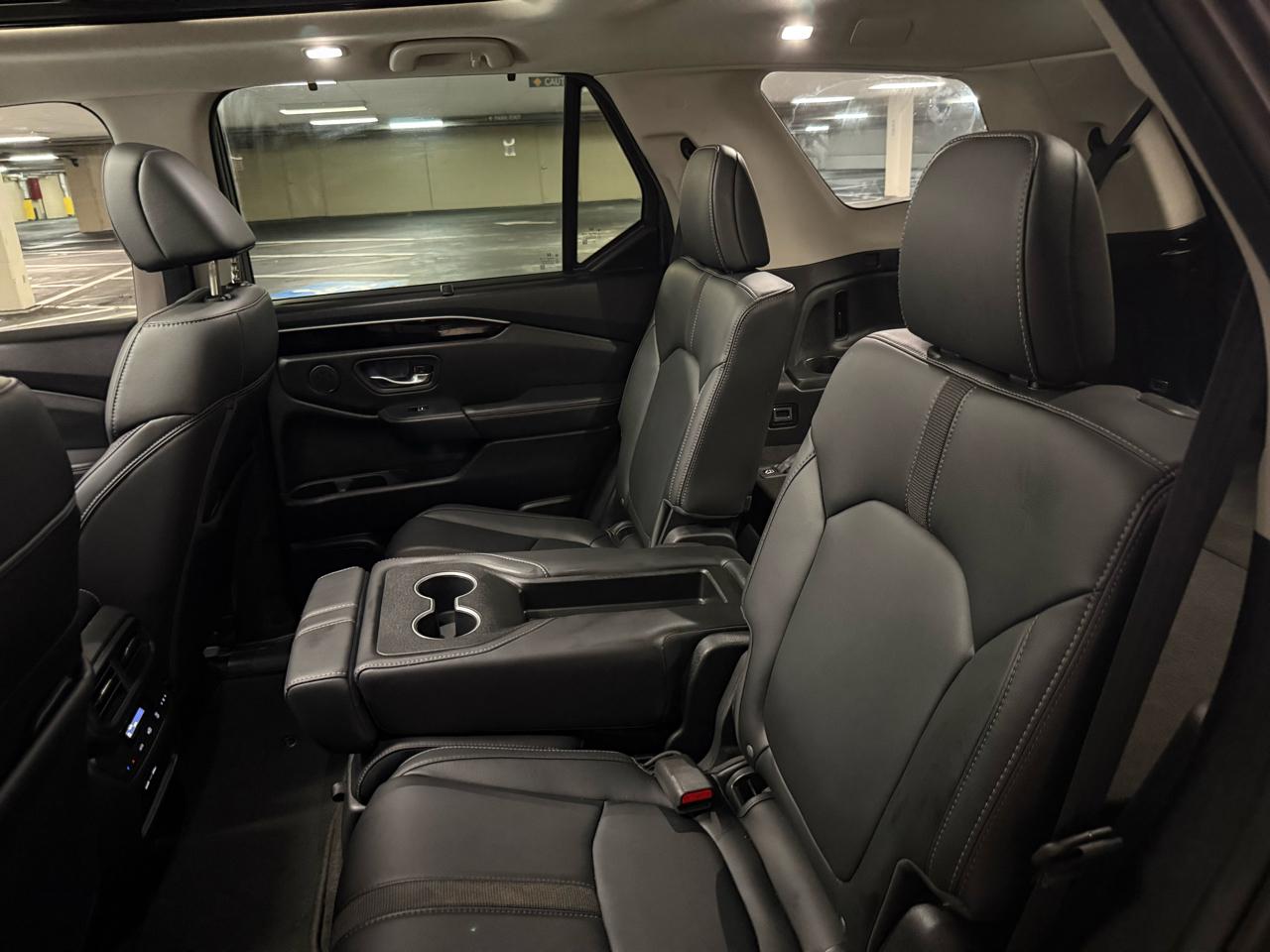 Honda Pilot Touring 2WD 2023