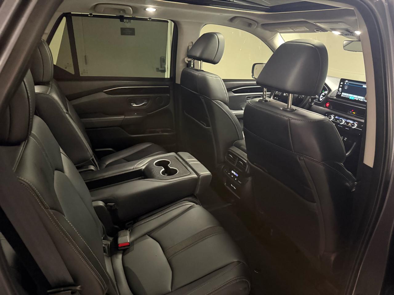 Honda Pilot Touring 2WD 2023
