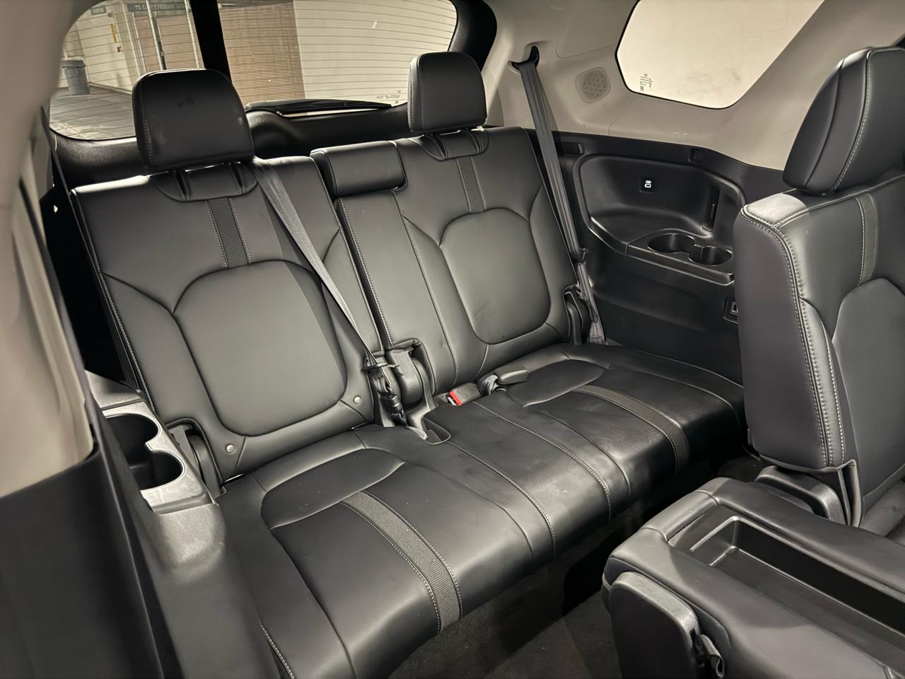 Honda Pilot Touring 2WD 2023