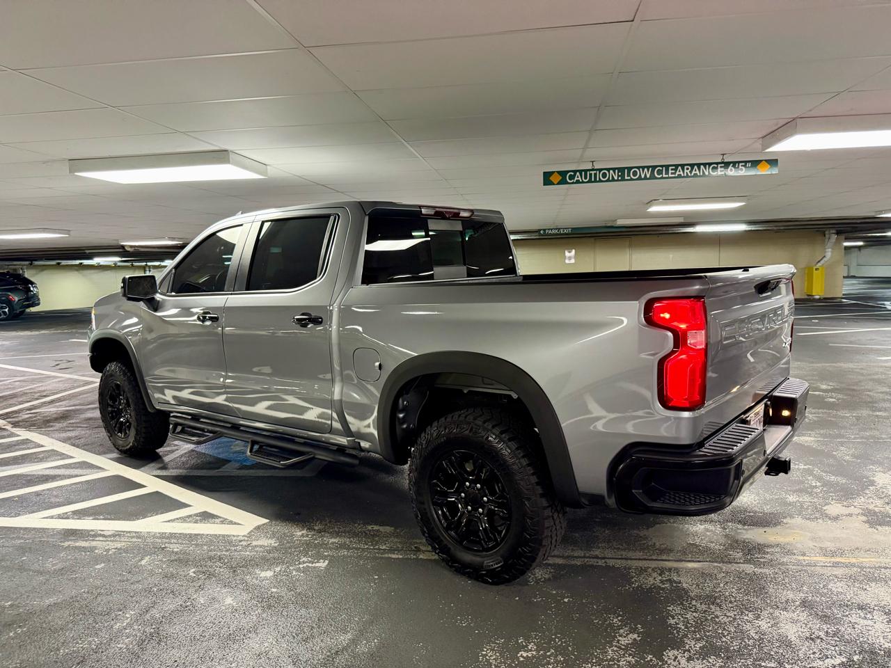 Chevrolet Silverado 1500 4WD Crew Cab 147" ZR2 2024