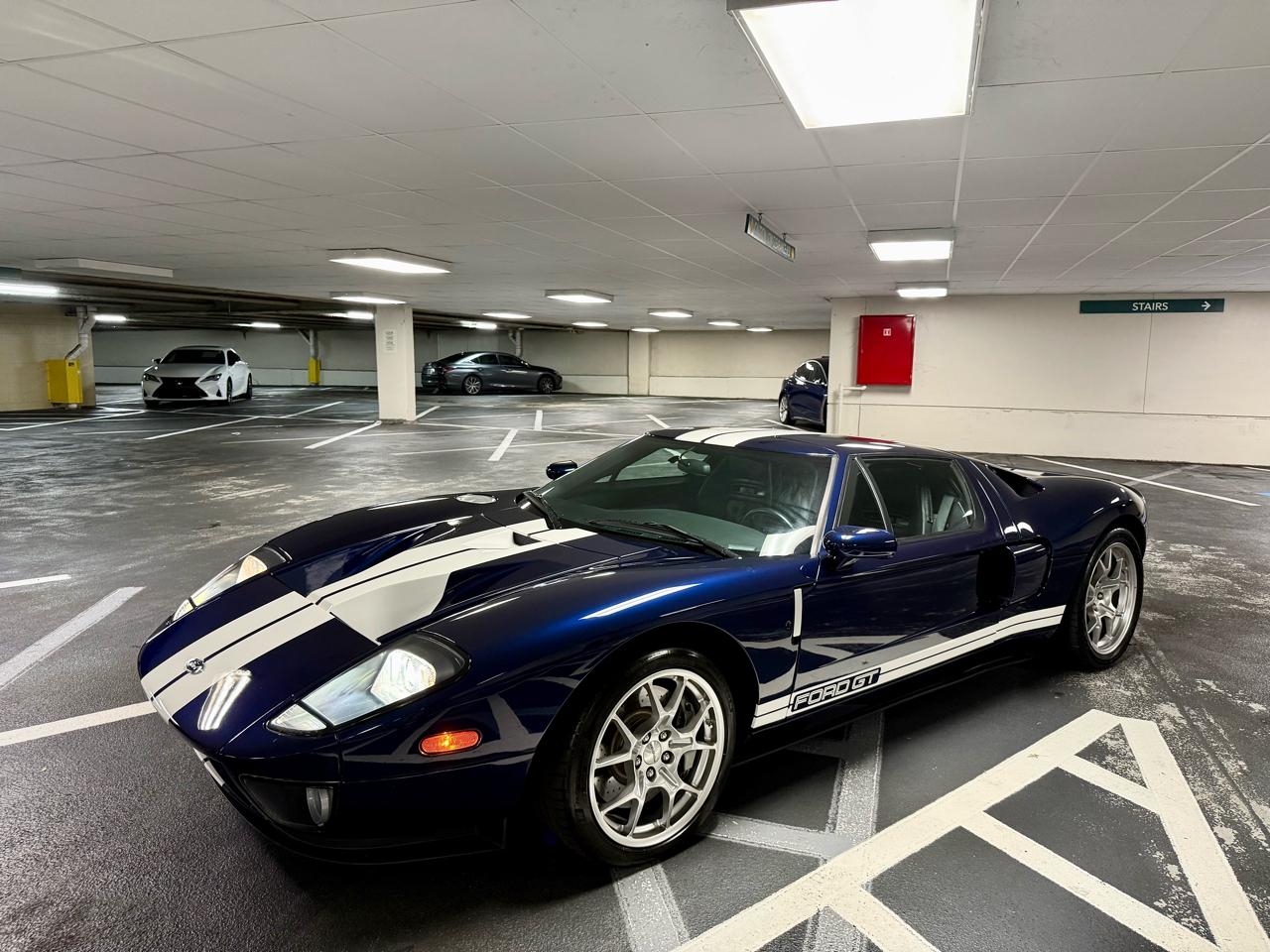 Ford GT 2dr Cpe 2005