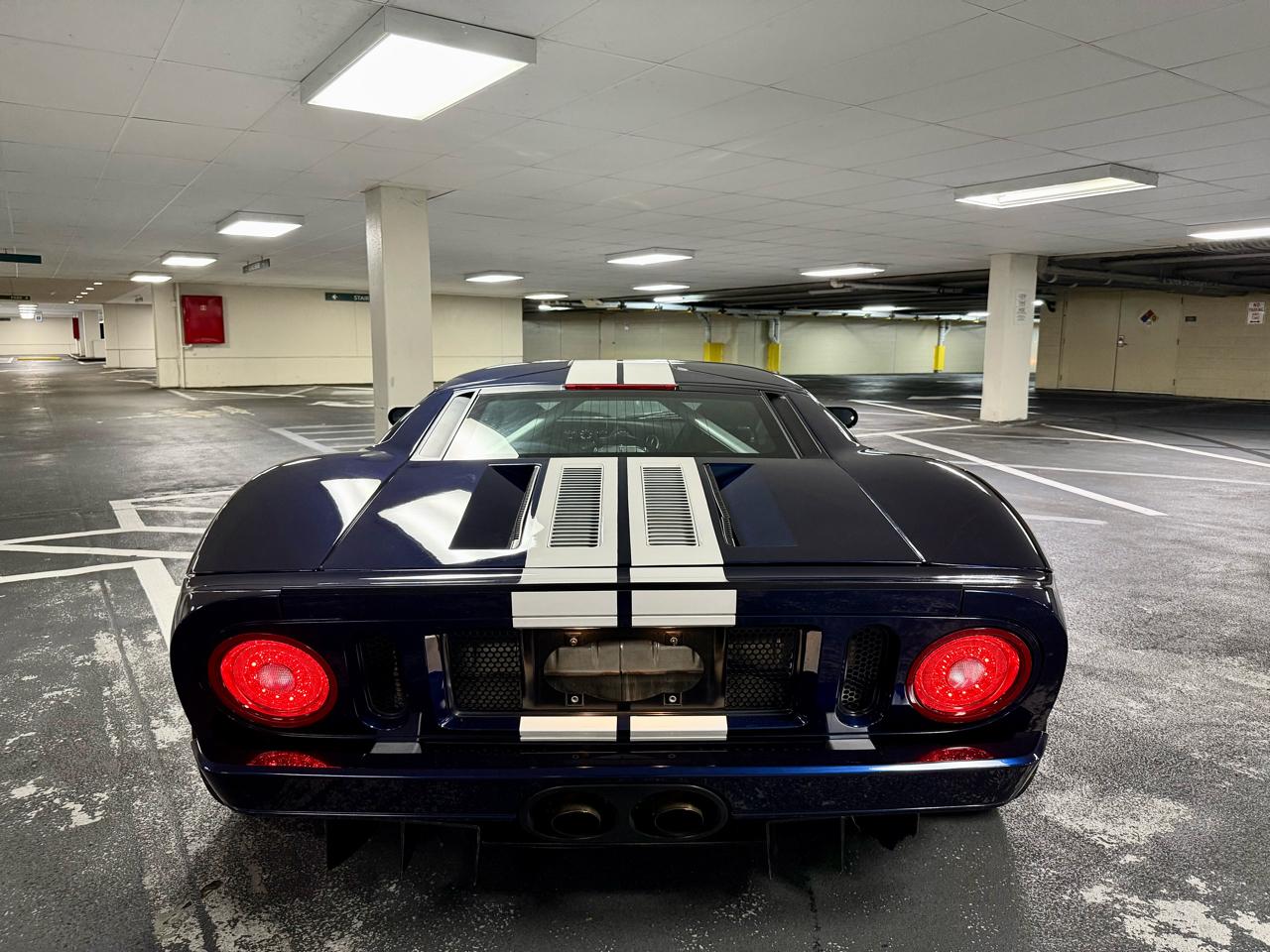 Ford GT 2dr Cpe 2005