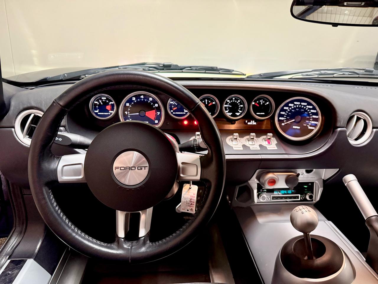 Ford GT 2dr Cpe 2005