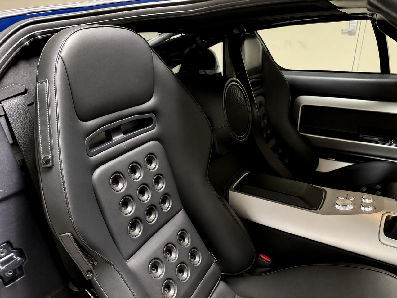 Ford GT 2dr Cpe 2005